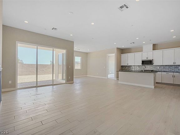 5th image of 9028 Skye Canyon Ranch St