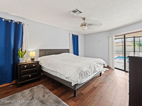 5th image of 8370 Durham St