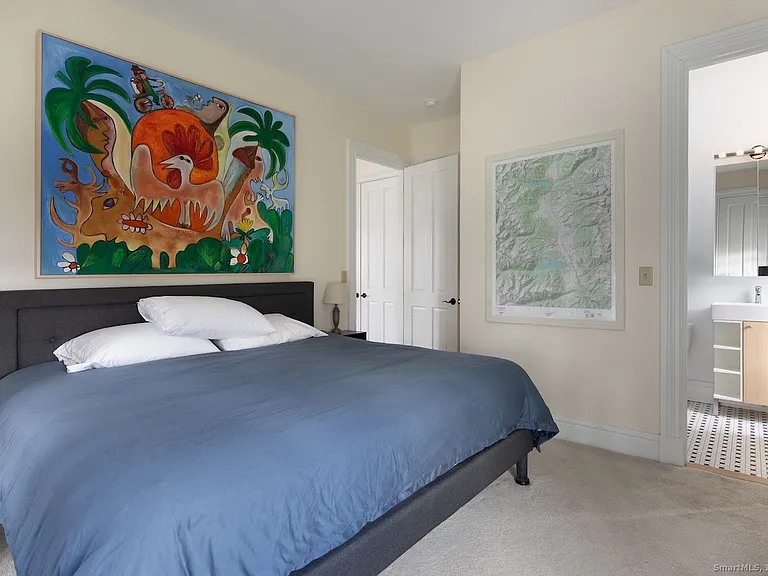 31 Sharon Rd #2 — Photo 8