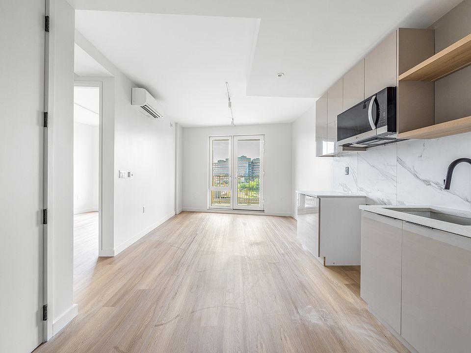 1st image of 74 West St #8A
