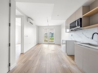 74 West St #8A, Brooklyn, NY 11222