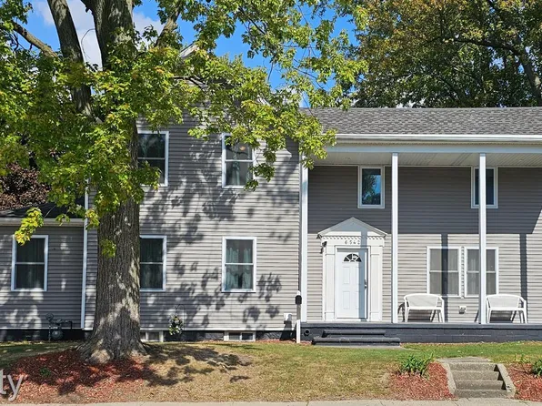 6542 Marlette St, Marlette, MI 48453
