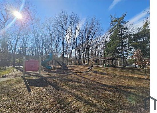 3rd image of 6022 Marquette Rd