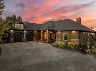 12050 W Deep Canyon Dr, Star, ID 83669