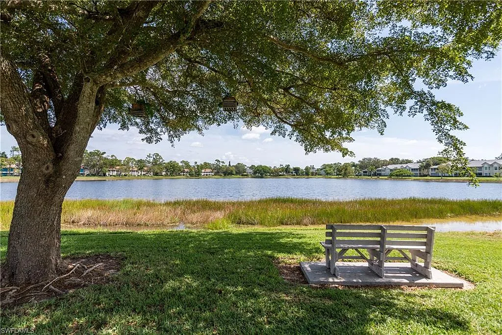 2 bed, 2.0 bath, 1400 sqft, $5,900 — Photo 2