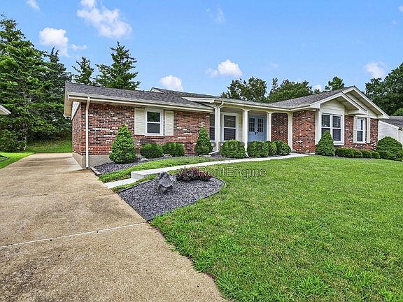 3rd image of 10327 Dorenshire Ct