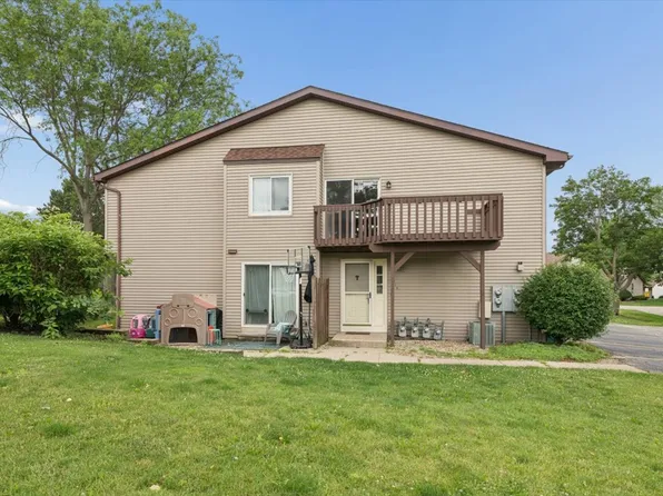 1810 Kerrybrook Ct #1810, Sycamore, IL 60178