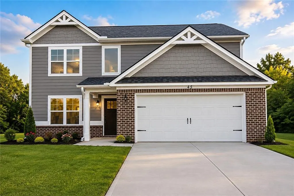 4 bed, 2.5 bath, 2250 sqft, $2,300 — Photo 1