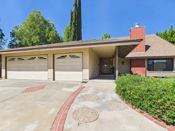 24187 Avenida Crescenta, Santa Clarita, CA 91355