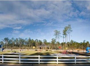 2332 Badger Cir, Cantonment, FL 32533