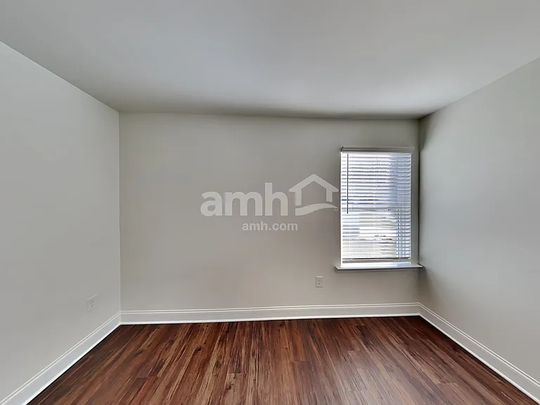 589 Summit View Ln — Photo 17