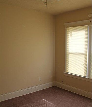 5th image of 3582 E 140th St