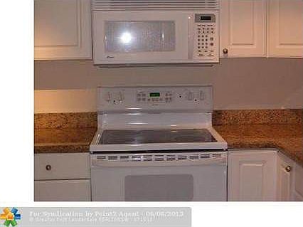 4th image of 605 Oaks Dr APT 601