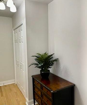 3rd image of 4417 N Sacramento Ave