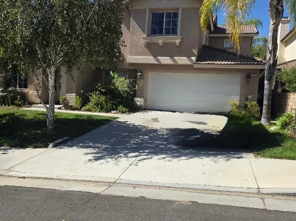 32611 The Old Rd, Castaic, CA 91384