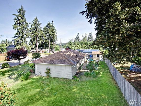 3rd image of 12019 Alameda Ave SW