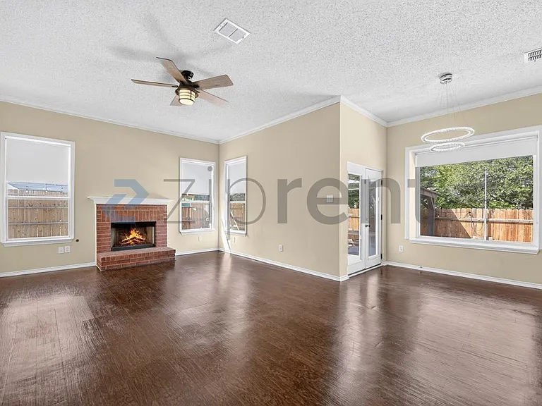 5412 Blue Water Lake Dr — Photo 16
