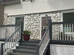 10718 S State St, Chicago, IL 60628