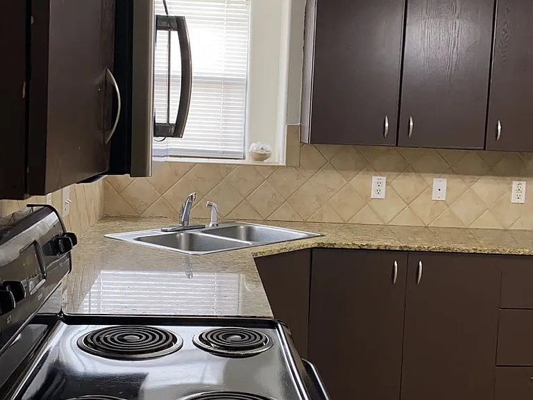 2407 Moonlight Ln #4 — Photo 5