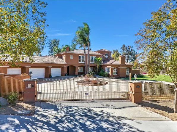 1722 Skyhawk Pl, Riverside, CA 92506