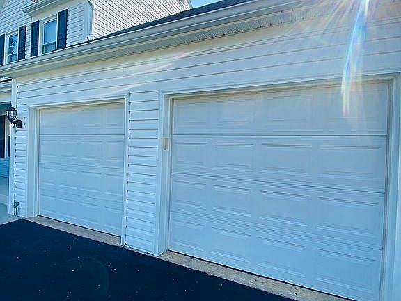 5th image of 16 Arbor Ln