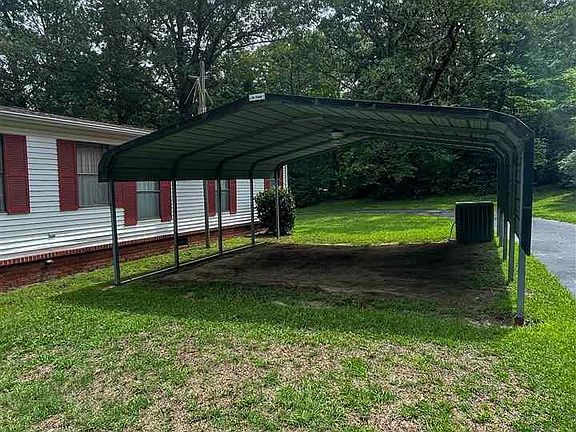 3rd image of 1425 Crab Apple Ln