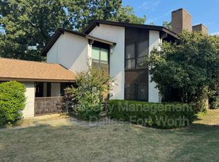 2301 Mistletoe Dr #1704, Fort Worth, TX 76110