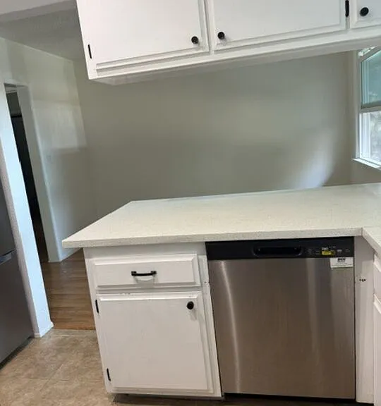 5830 Bowcroft St #4 — Photo 9
