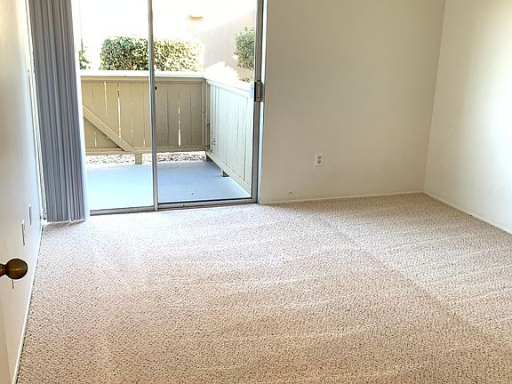 4th image of 679 S Nardo Ave APT A2