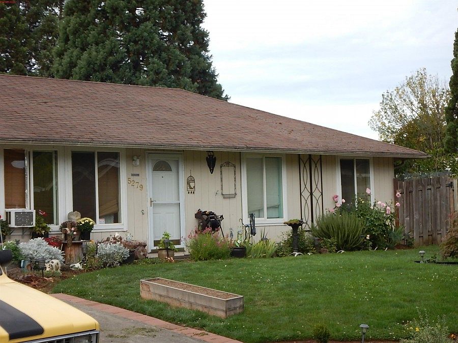 2nd image of 5279 Pleasant Ct NE