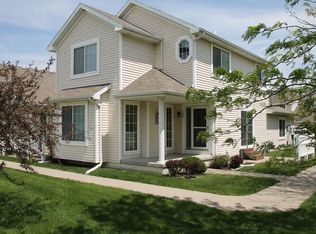 1701 94th St UNIT 50, West Des Moines, IA 50266