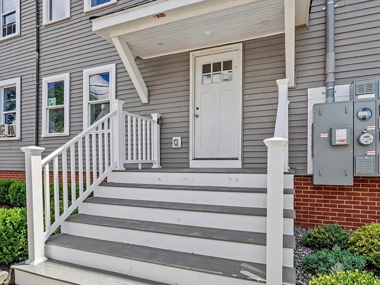 71 Portland St #101 — Photo 21