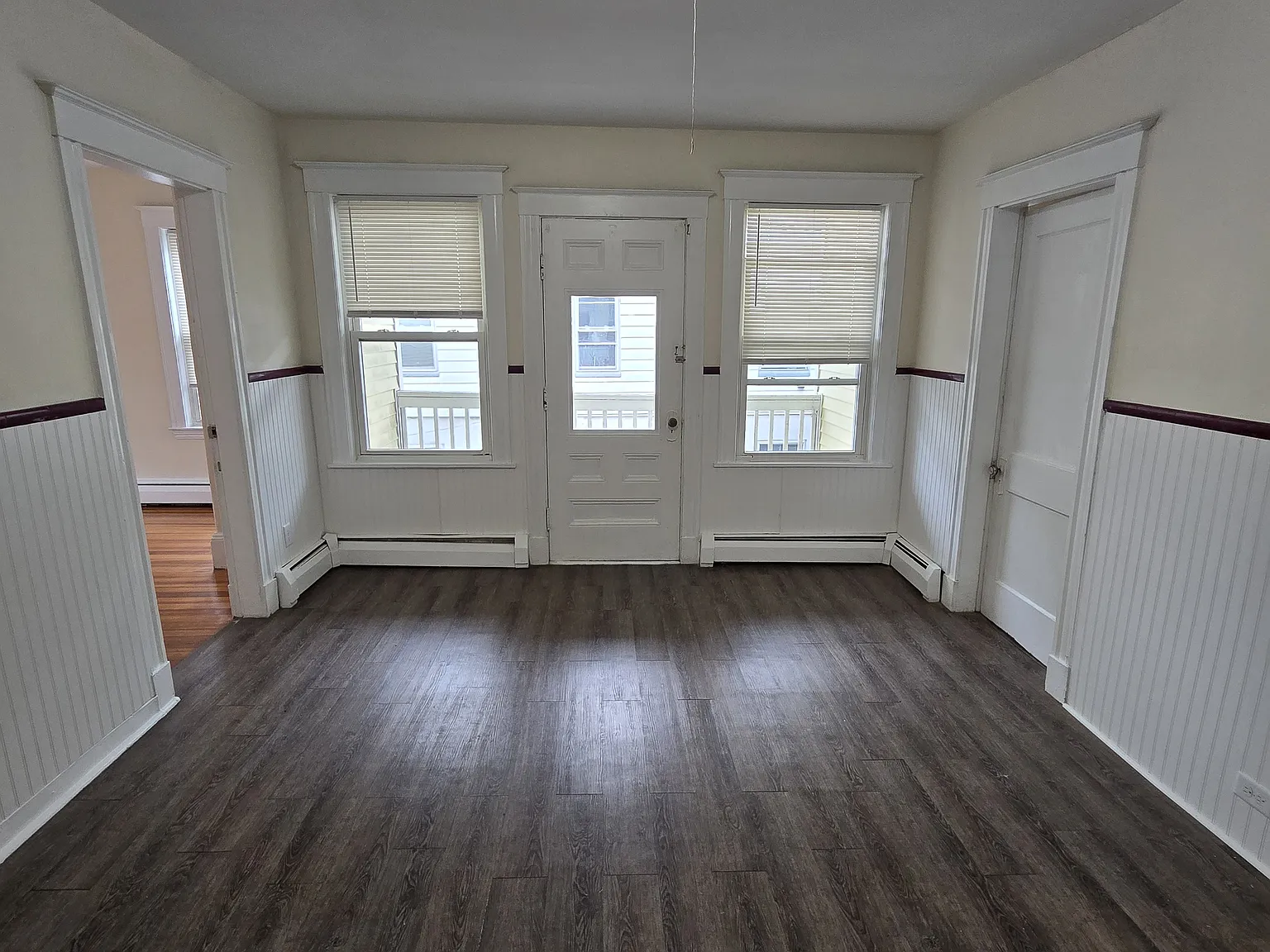 4 bed, 1200 sqft, $3,000 — Photo 2