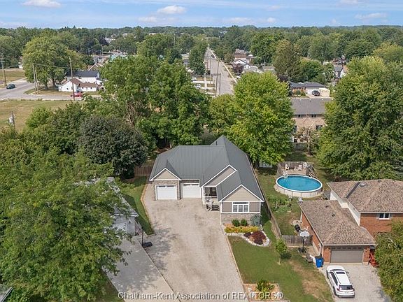 4th image of 31 Hidden Valley Dr