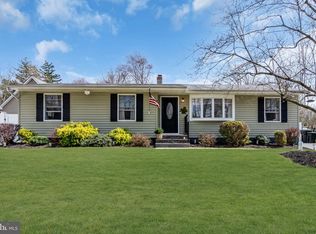 7 Chestnut Dr, Jackson, NJ 08527