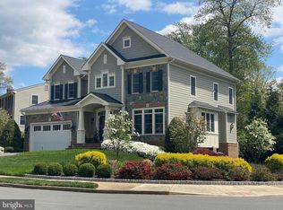 9417 Wareham Ct, Vienna, VA 22180