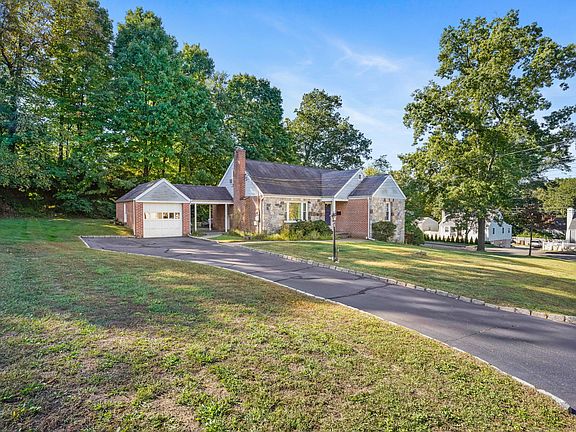 2nd image of 4 Senga Road