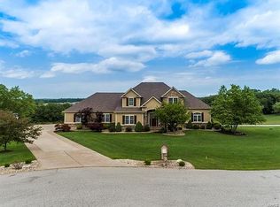 101 John David Ct, Wentzville, MO 63385