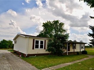 887 Stingley Rd, Greenville, OH 45331