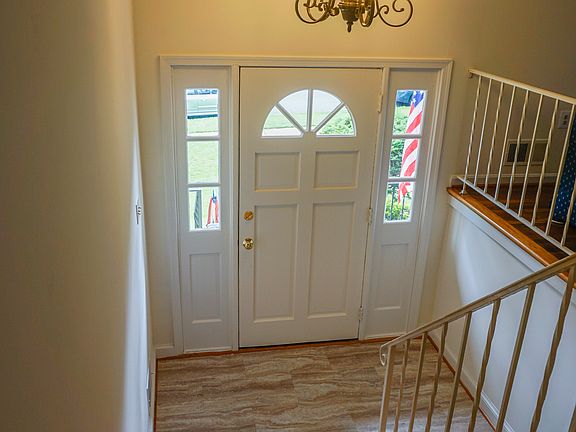 Entarnce Foyer