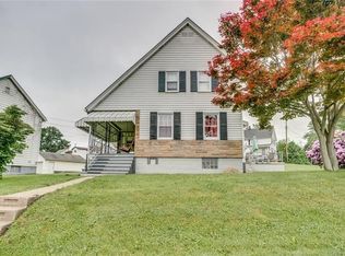 17 Circle Ave, Elrama, PA 15038