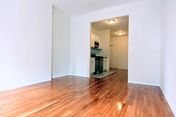 Rented by GPA Realty | media 17