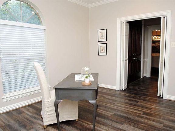 4th image of 20607 Hoveden Ct