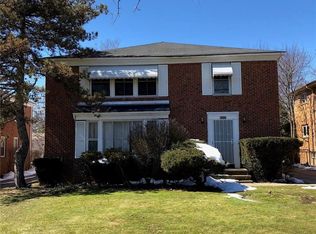 3000 Warrensville Center Rd, Shaker Heights, OH 44122