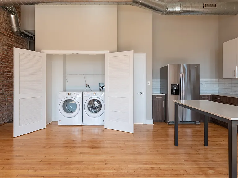 Stewart School Lofts — Photo 14