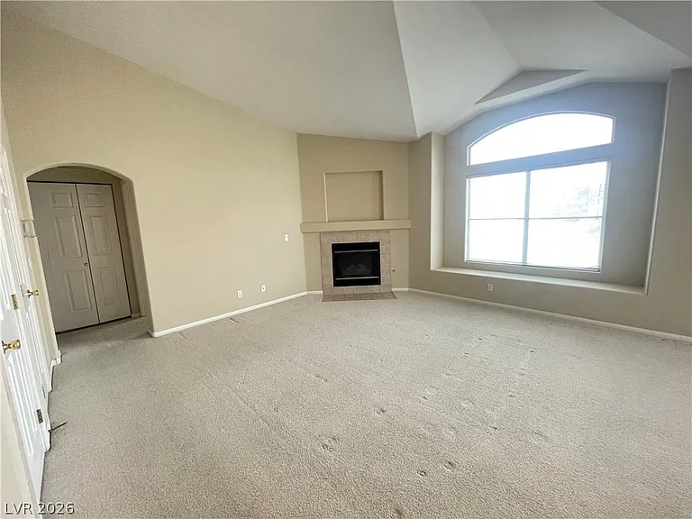 4901 Black Bear Rd #202 — Photo 2