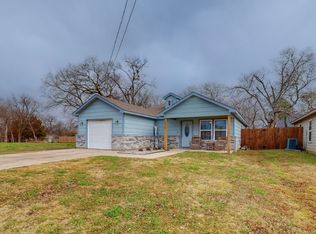 1310 Sabine St, Greenville, TX 75401