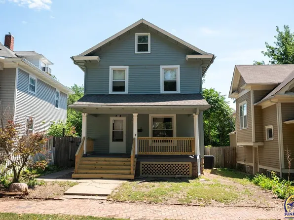 1518 SW Mulvane St, Topeka, KS 66604