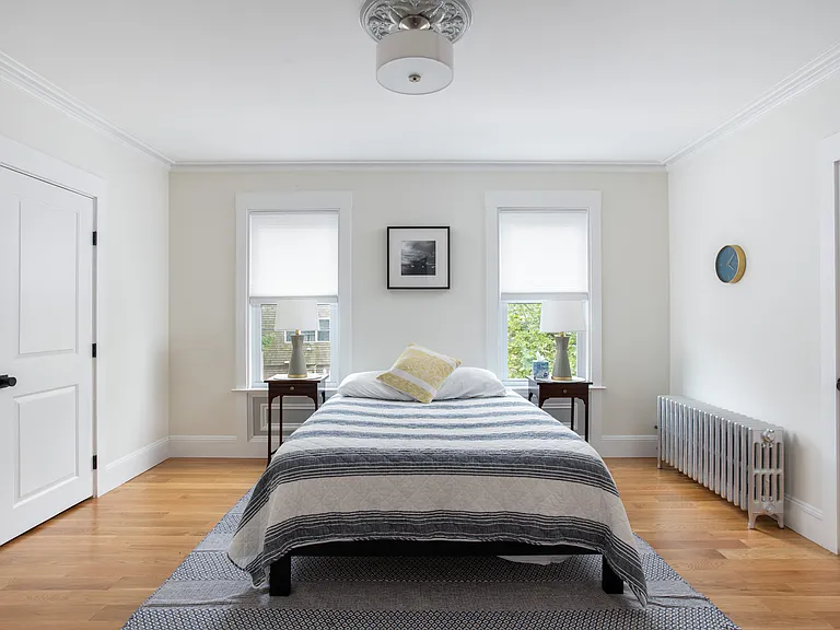 30 E Bowery St — Photo 6