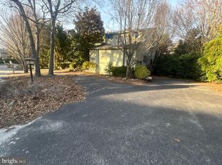 5 Mill Ln, Linwood, NJ 08221